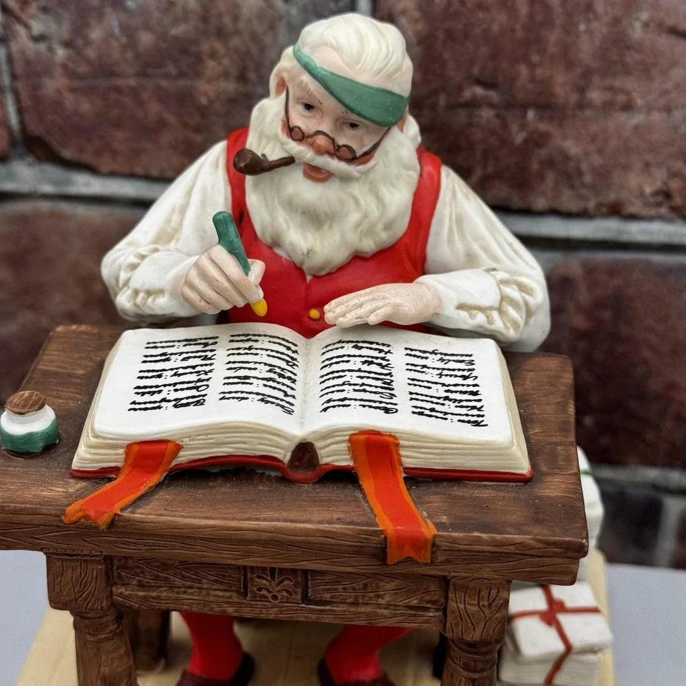 The Norman Rockwell‎ Museum Christmas Figurine 